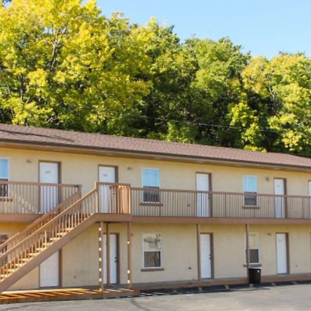 Golden Wheat Budget Host Inn Junction City Exterior foto